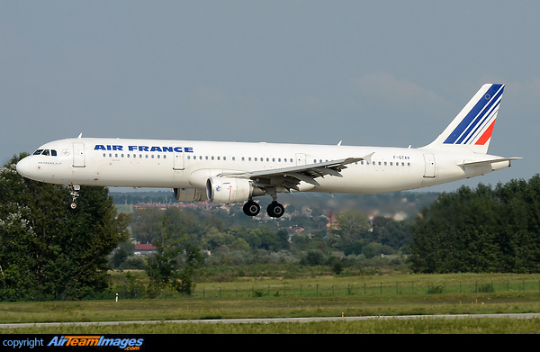 Airbus A321-212 Airbus A321-212