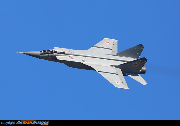 Mikoyan Gurevich MiG-31 Mikoyan Gurevich MiG-31