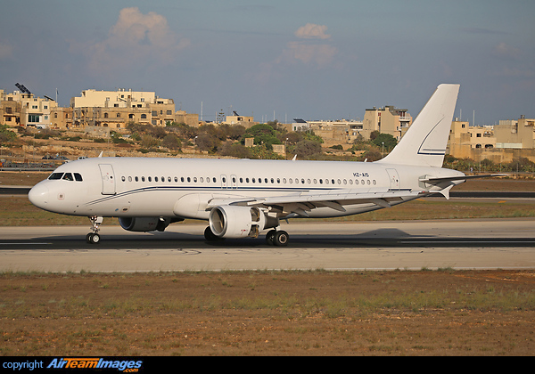 Airbus A320-216 Airbus A320-216