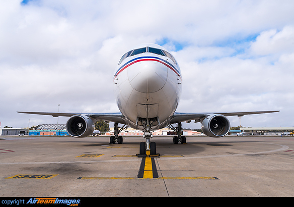 Boeing 767-204/ER Boeing 767-204/ER