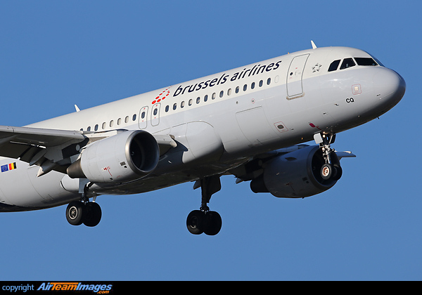 Airbus A320-214 Airbus A320-214