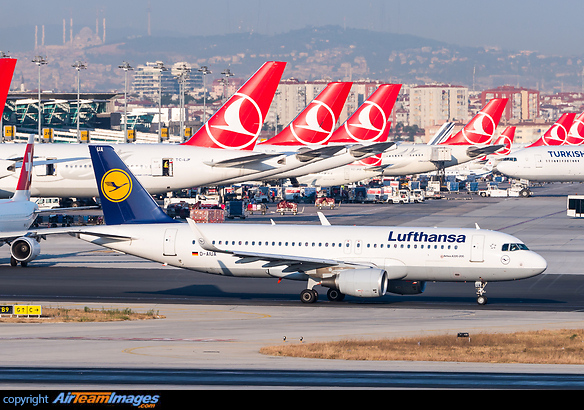 Airbus A320-214 Airbus A320-214