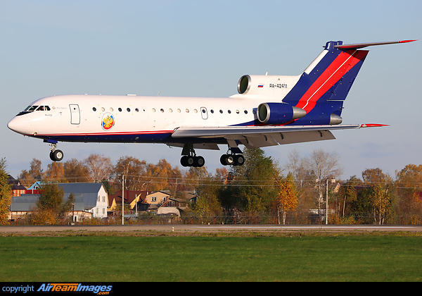Yakovlev Yak-42D Yakovlev Yak-42D