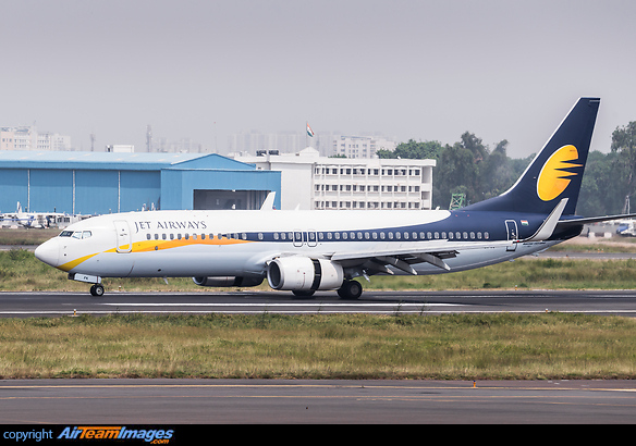 Boeing 737-8AL Boeing 737-8AL