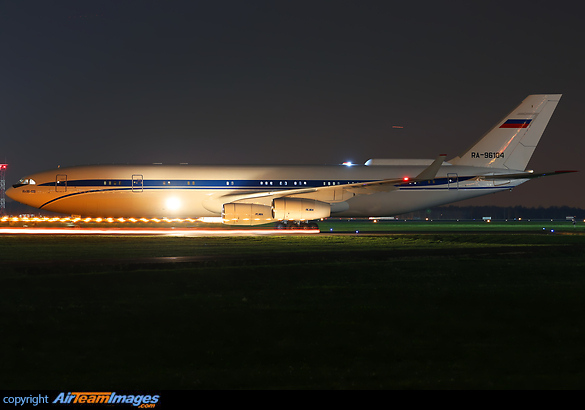 Ilyushin Il-96-400 Ilyushin Il-96-400