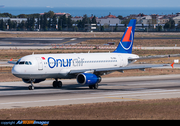 Airbus A320-232 Airbus A320-232