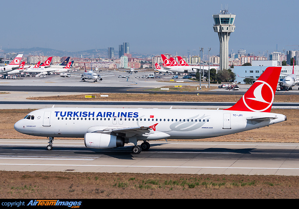 Airbus A320-232 Airbus A320-232