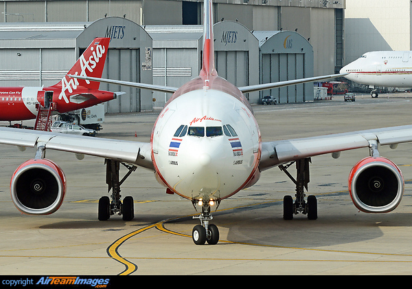 Airbus A330-343 Airbus A330-343