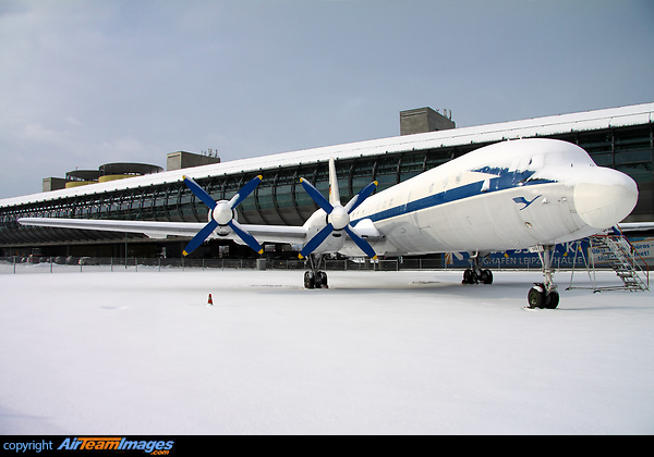Ilyushin Il-18B Ilyushin Il-18B