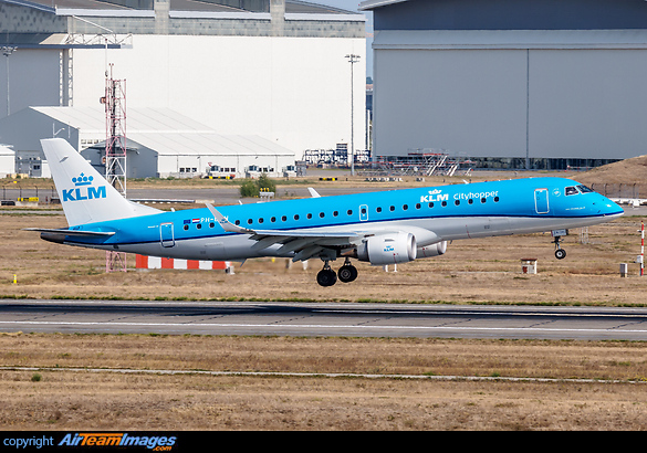 Embraer ERJ-190STD Embraer ERJ-190STD