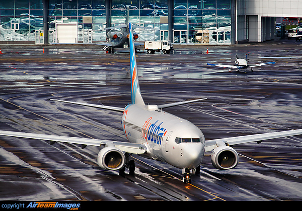 Boeing 737-8KN Boeing 737-8KN