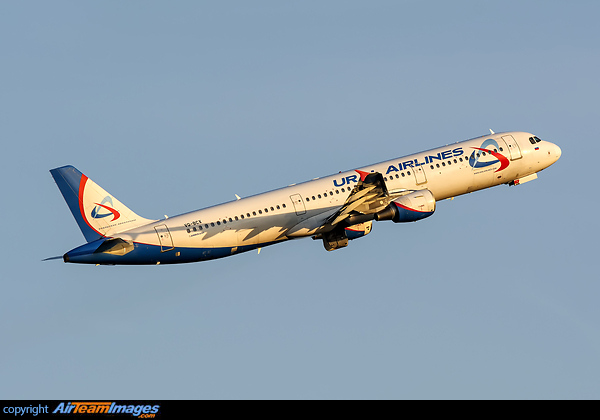 Airbus A321-211 Airbus A321-211