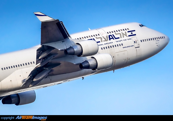 Boeing 747-412 Boeing 747-412