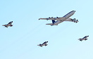 Boeing 707-3J9C & F-4 Phantom