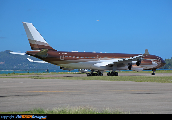 Airbus A340-313X Airbus A340-313X