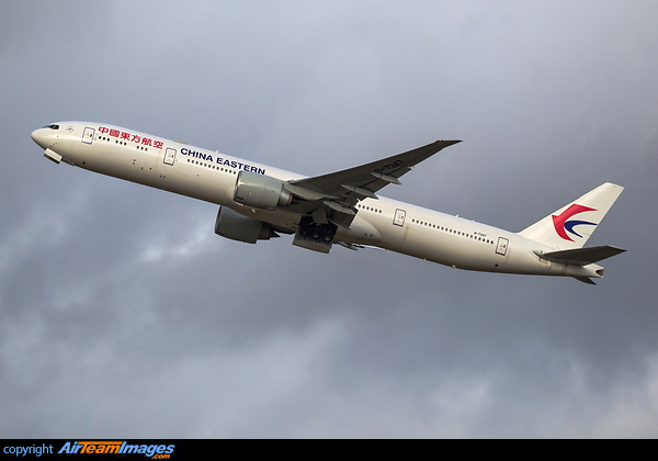 Boeing 777-39P/ER Boeing 777-39P/ER