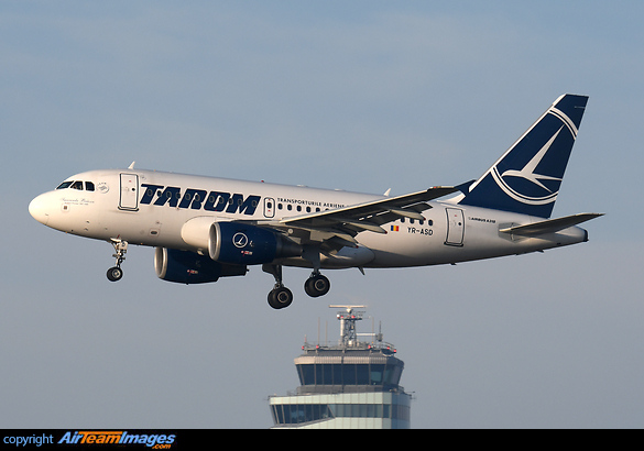 Airbus A318-111 Airbus A318-111