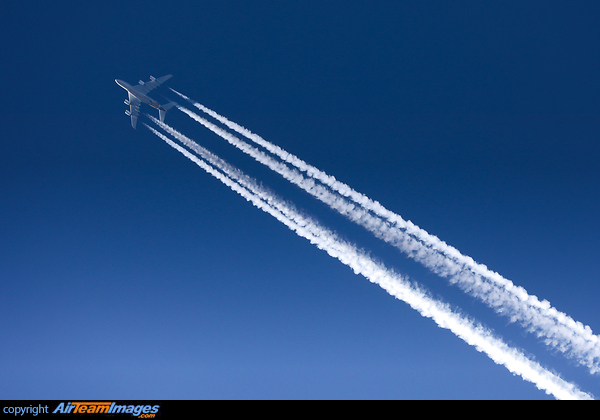 EY19 AUH-LHR - FL 400 Airbus A380-861