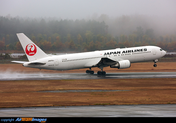 Boeing 767-346/ER Boeing 767-346/ER