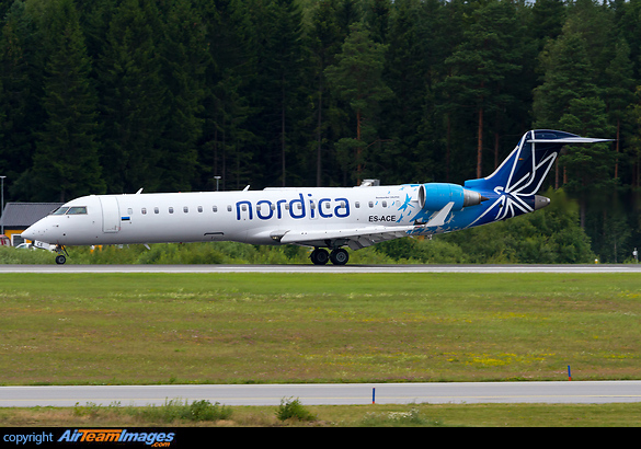Bombardier CRJ-700 Bombardier CRJ-700