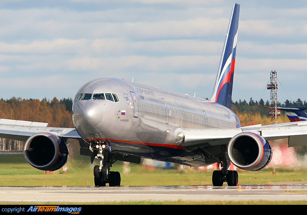 Boeing 767-36N/ER Boeing 767-36N/ER