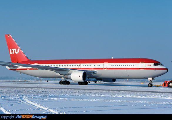 Boeing 767-3G5/ER Boeing 767-3G5/ER