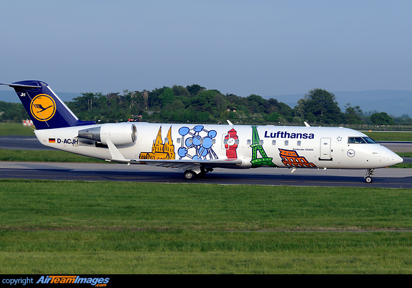 "Little Europe" livery. Bombardier CRJ-200LR