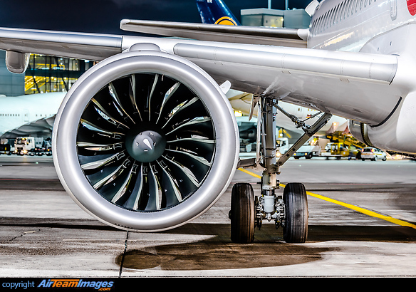 Pratt & Whitney PW1000G Engine