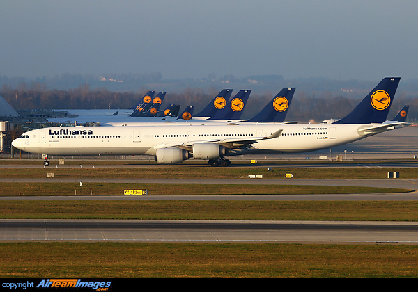 Airbus A340-642 Airbus A340-642