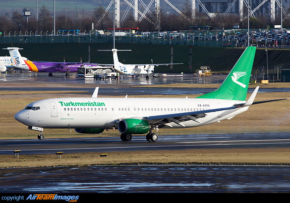Boeing 737-82K Boeing 737-82K