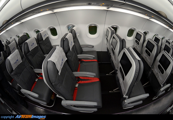 Economy class seating Airbus A321-211