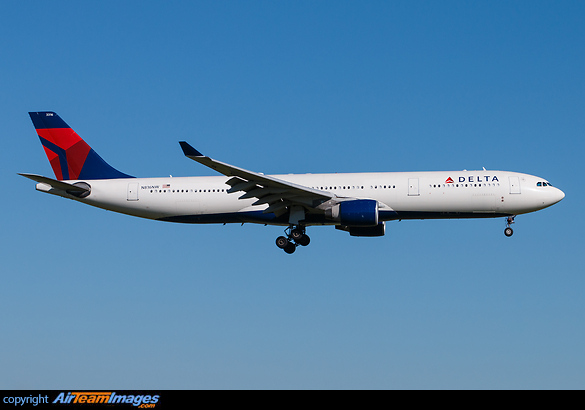 Airbus A330-323 Airbus A330-323