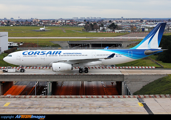 Airbus A330-243 Airbus A330-243