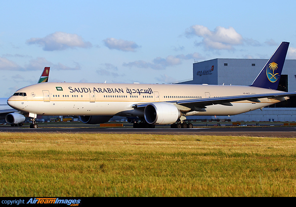 Boeing 777-368/ER Boeing 777-368/ER