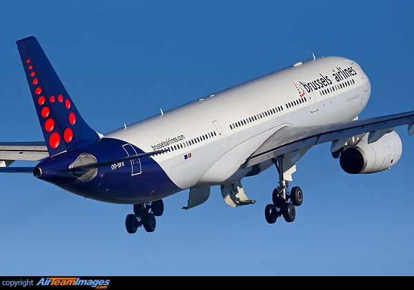 Airbus A330-343 Airbus A330-343