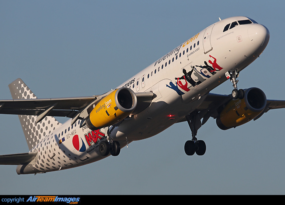 Airbus A320-232 Airbus A320-232