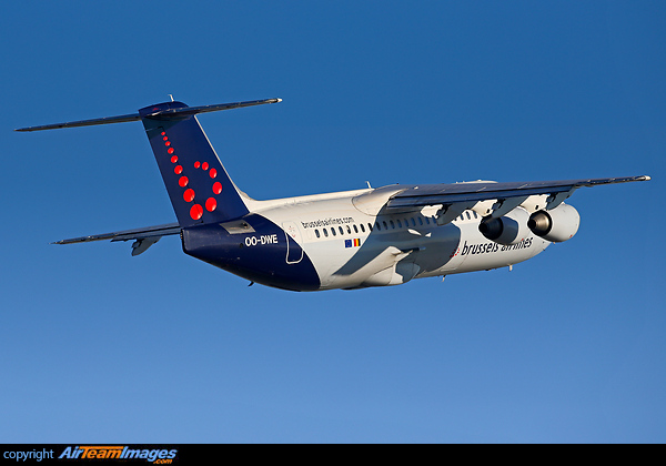 British Aerospace Avro RJ100 British Aerospace Avro RJ100