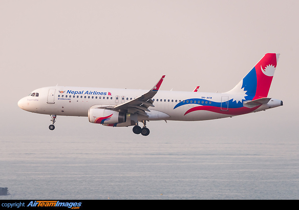Airbus A320-233
