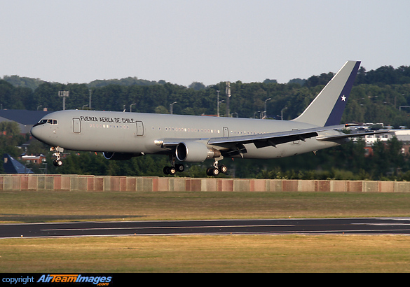 Boeing 767-3Y0/ER Boeing 767-3Y0/ER