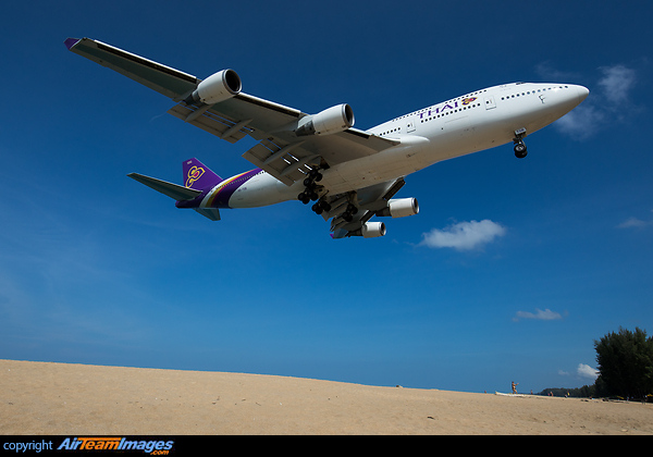 Boeing 747-4D7 Boeing 747-4D7