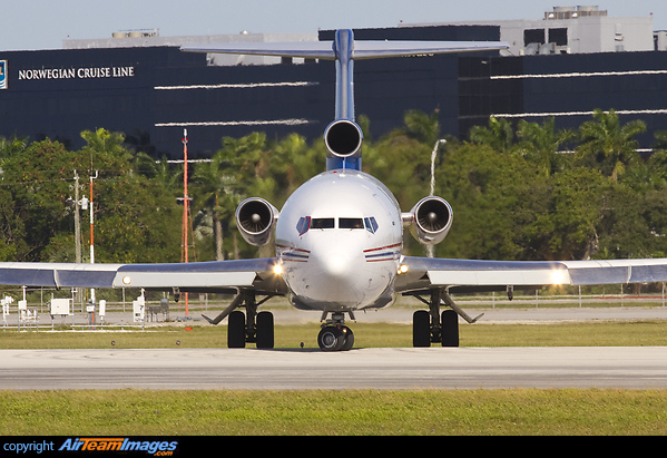 Boeing 727-233/Adv(F) Boeing 727-233/Adv(F)