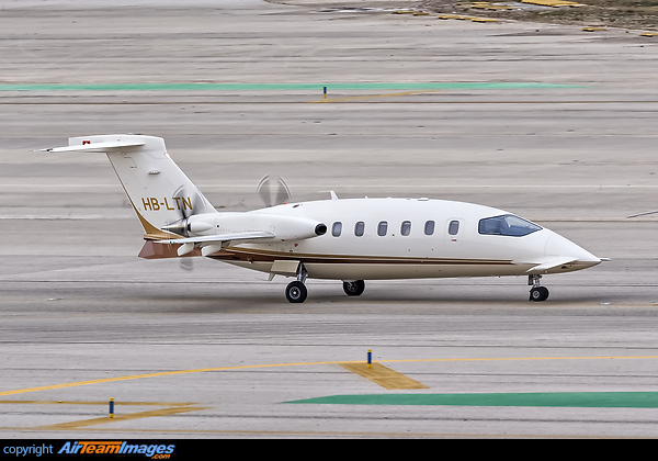 Piaggio P-180 Avanti Piaggio P-180 Avanti