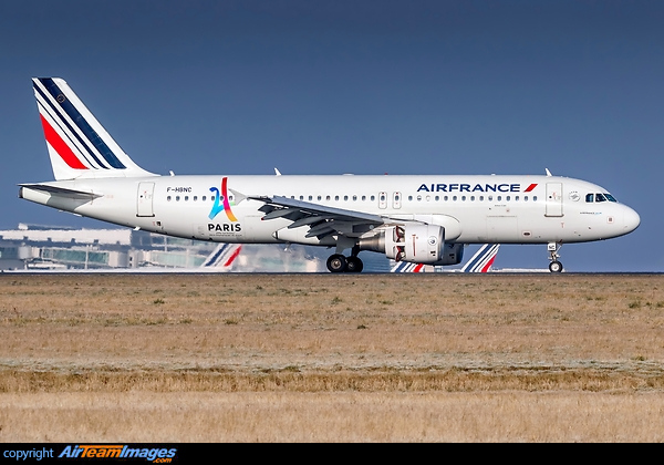 Airbus A320-214 Airbus A320-214