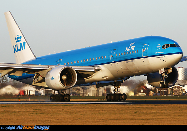 Boeing 777-206/ER Boeing 777-206/ER