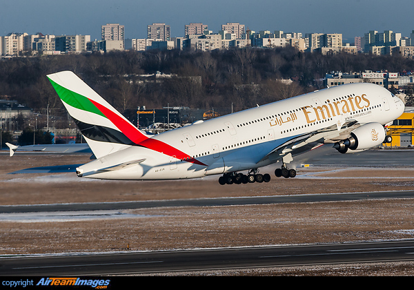 Fist commercial flight of A380 to Warsaw. Airbus A380-861