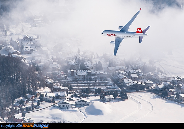 Swiss CS100 in action over St. Moritz during the Ski World Championships Bombardier CS100