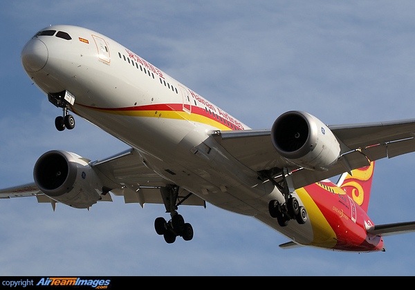 Boeing 787-9 Dreamliner Boeing 787-9 Dreamliner