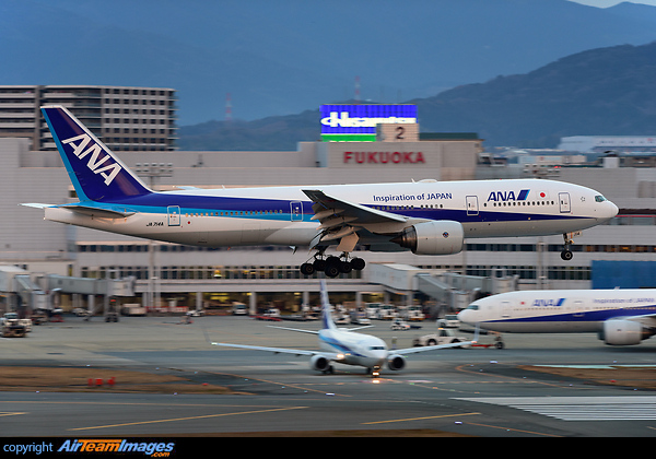 Boeing 777-281 Boeing 777-281