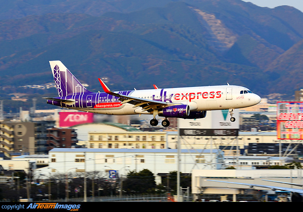 Airbus A320-232 Airbus A320-232
