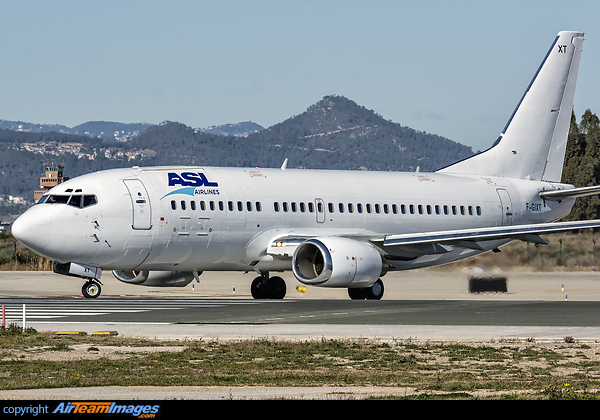Boeing 737-39M(QC) Boeing 737-39M(QC)